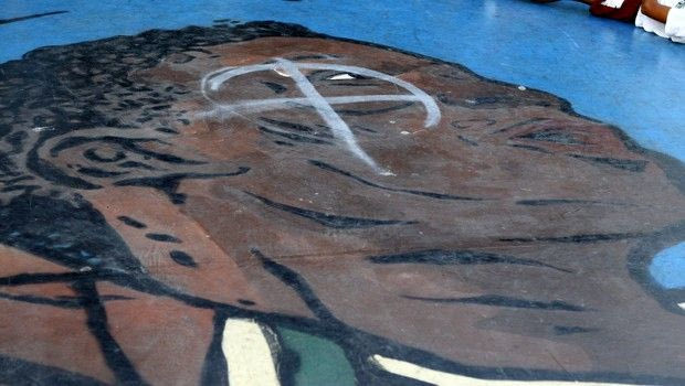 Χρυσαυγίτες βανδάλισαν το γηπεδο του Aντετοκούνμπο