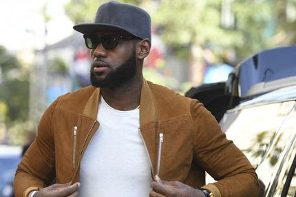 Ο Τζέιμς “κατεδάφισε” τον Τραμπ με λίγες λέξεις