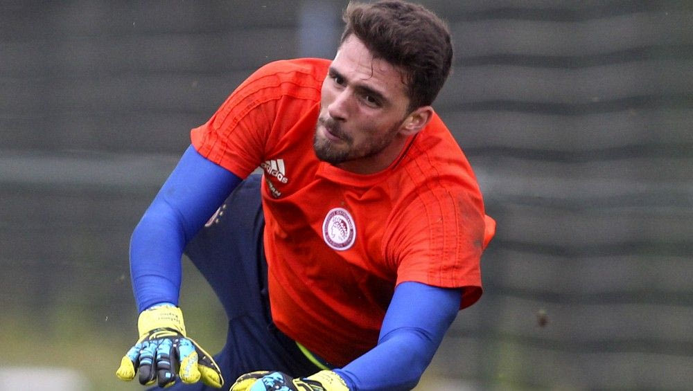 Ξαναφόρεσε γάντια ο Καπίνο…