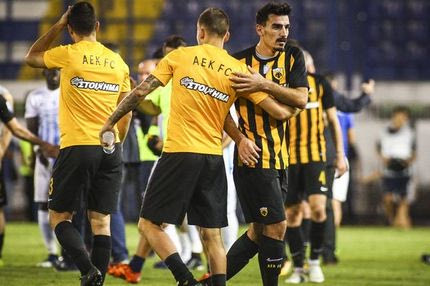 Η ΑΕΚ έβαψε κιτρινόμαυρη την κορυφή μετά από 6 χρόνια!