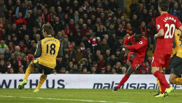 Γράφει ιστορία η Premier League: “Stop” στις μεταγραφές πριν τη σέντρα!