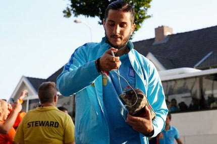 Το επόμενο “χτύπημα” του Μόντσι είναι ο… Μανωλάς