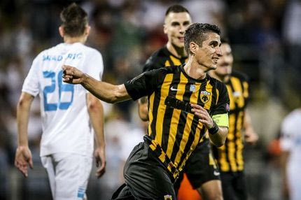 Με τρεις στην άμυνα η ΑΕΚ στην Νέα Σμύρνη