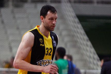 Σιγά μην έμενε χωρίς (11η) ομάδα ο Μαυροκεφαλίδης