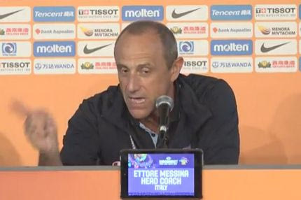 Ρεσιτάλ από Μεσίνα που τα “έχωσε” σε υπάλληλο της FIBA: “Είμαι κακό σπυρί στον…”