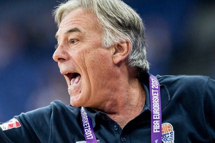 Μίσσας: “Συγκινούµαι, αλλά καµιά φορά… φοράω µάσκα”