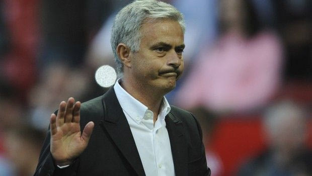 Μυθικό συμβόλαιο στον Μουρίνιο υπό τον φόβο της… Παρί