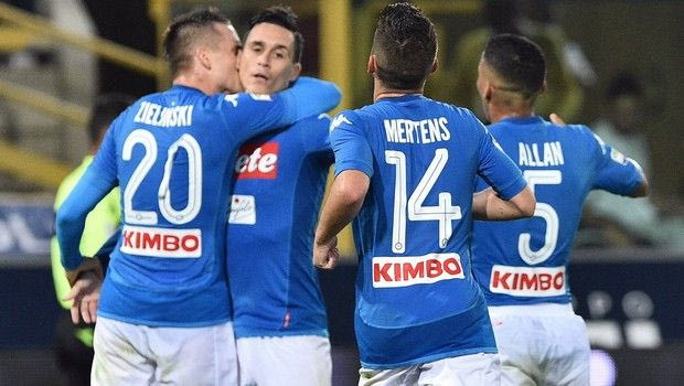 Η Μίλαν ζαλίστηκε από την κορυφή, η Νάπολι όχι!