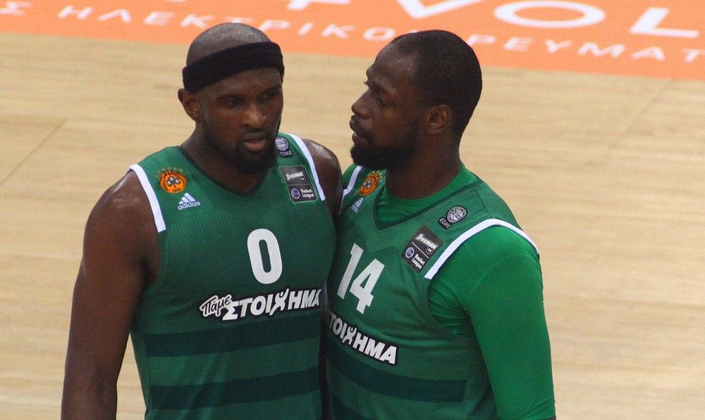 Το… ποδοσφαιρικό τριφύλλι στην μπασκετική φανέλα!