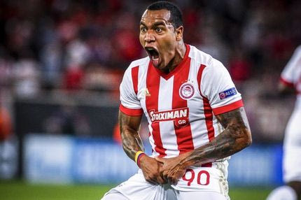 Ο Πάρντο πανηγύρισε με τα αρχ@@@@@ του!