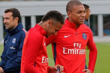 Τα 402.000.000 ευρώ της Παρί μαζί για πρώτη φορά!