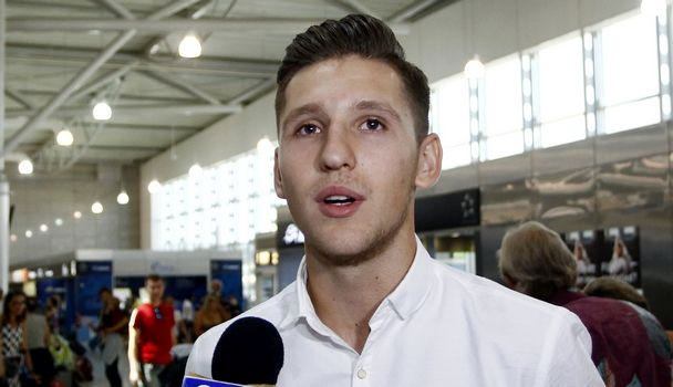 Αναχώρηση με δάκρυα για τον Ρέτσο