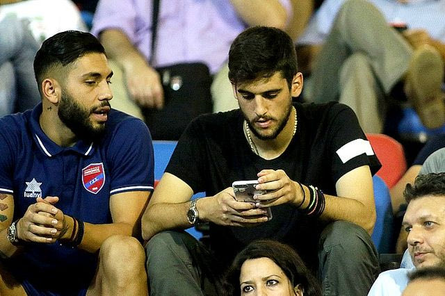 Προσέχουν για να έχουν με Ρισβάνη