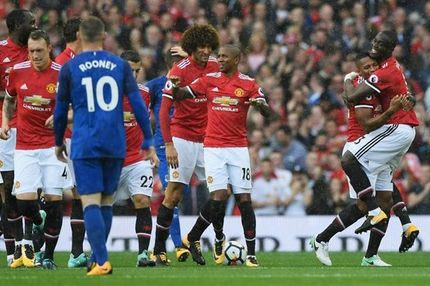 Respect στους οπαδούς της Γιουνάιτεντ: αποθέωσαν Ρούνεϊ στην αλλαγή του από Μιραλάς!