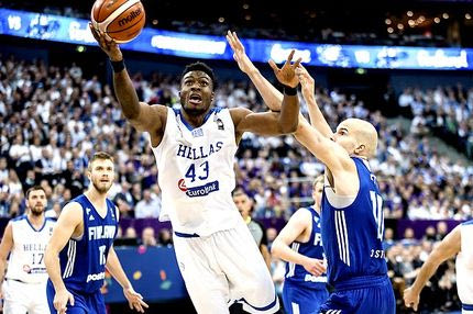 Μάγκας και σωστός ο Θανάσης!