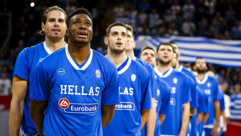 Με τους “μάγκες” πανηγύρισε και ο Αντετοκούνμπο