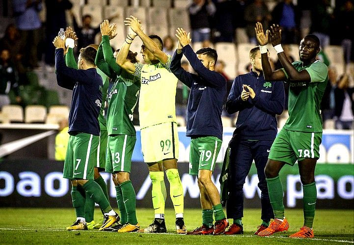 Το φιλί της ζωής από Ουζουνίδη και οργανωμένους