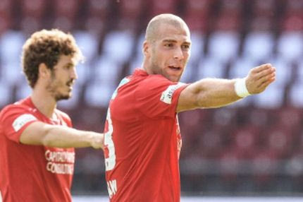 Γκολ και ασίστ στο ντεμπούτο του ο Κασάμι!