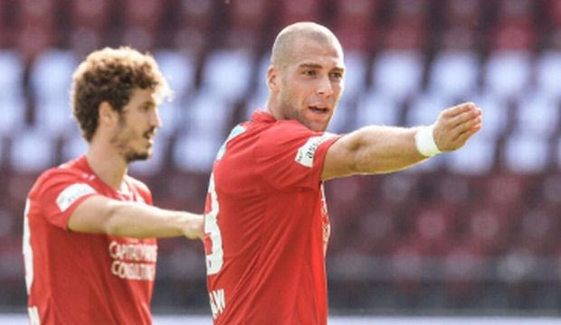 Γκολ και ασίστ στο ντεμπούτο του ο Κασάμι!