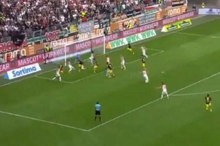 Ο Γιαρμολένκο ντύθηκε… Ζλάταν!