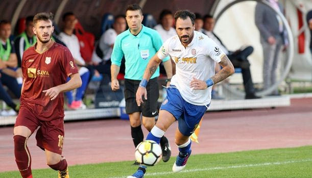 “Εμφύλιος” για Αλμέιδα στην Χάιντουκ