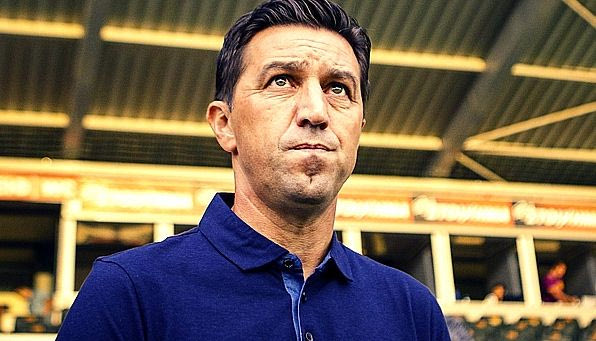 Ο Χάσι κάνει τους παίκτες να μοιάζουν κατώτεροι…