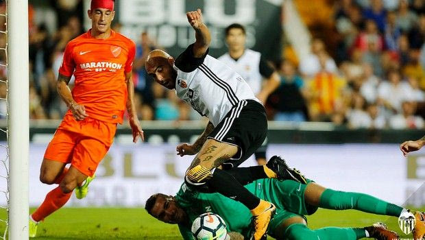 Η σέξι Κιάρα πανηγύρισε με στιλ το χατ-τρικ του Τζάτζα στον Ρομπέρτο!