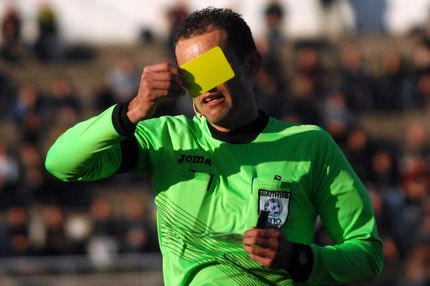 Της διαιτησίας το… κάγκελο!