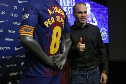 Ο Ινιέστα ανανέωσε, άλλο όμως τον… ένοιαζε