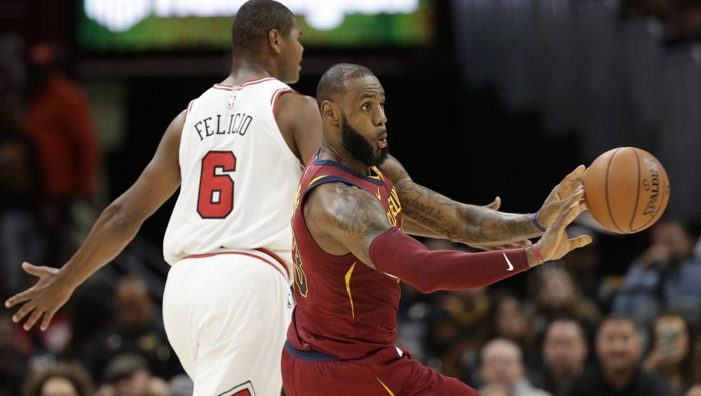 Ο Λεμπρόν θυμήθηκε, αναγκαστικά, τα νιάτα του!