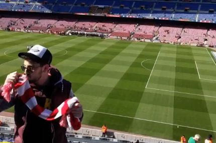 “Ερυθρόλευκοι” οπαδοί στο “Καμπ Νου”!