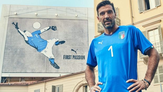 Ο Μπουφόν εμβληματικός και ως φθινοπωρινός… τουρίστας!