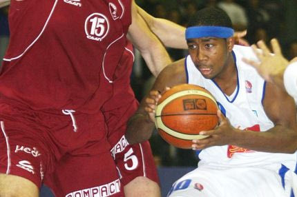 Ο σεσημασμένος Κλαρκ το έκανε ξανά (κόντρα στη Λάρισα) μετά το 2006