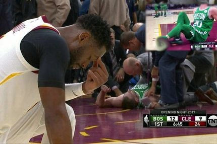 Πρεμιέρα με τραυματισμό σοκ στο NBA