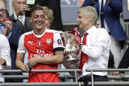 Ο Εζίλ έριξε τη “βόμβα” αποκαλύπτοντας την επόμενη ομάδα του!