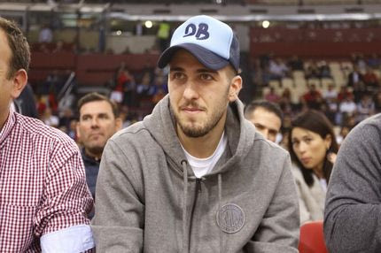 Δεν πήγε μόνος ο Φορτούνης στο ΣΕΦ