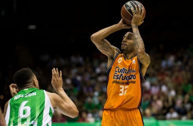 “Παπάδες” από τον Έρικ Γκριν στην πρεμιέρα της Βαλένθια