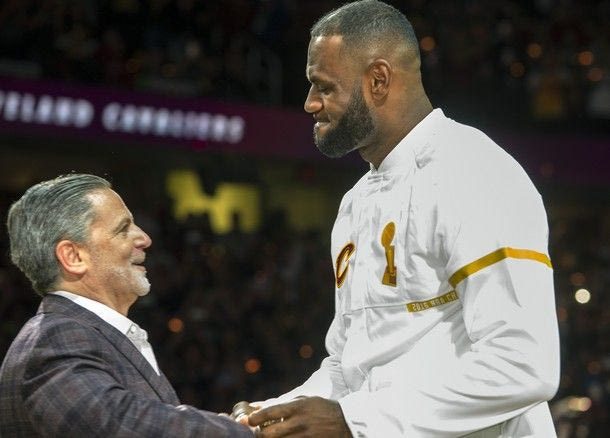 Nαι ρε Λεμπρόν Τζέιμς, είσαι ωραίος!