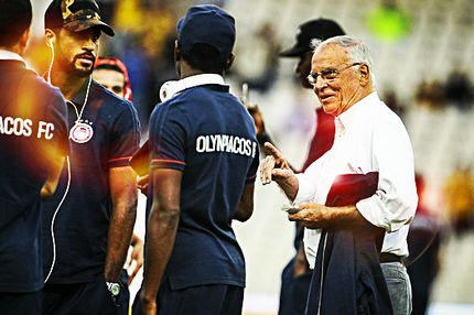 Οι ντόπες στον Ρομαό και ο νέος… Λάζαρος