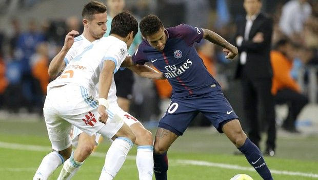 Ο Νεϊμάρ ζήτησε κλαίγοντας να επιστρέψει στην Μπαρτσελόνα