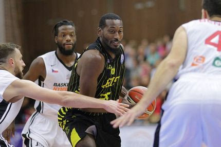 Η Νίμπουρκ δεν ήταν… ΑΕΚ και ο Άρης υπέστη συντριβή