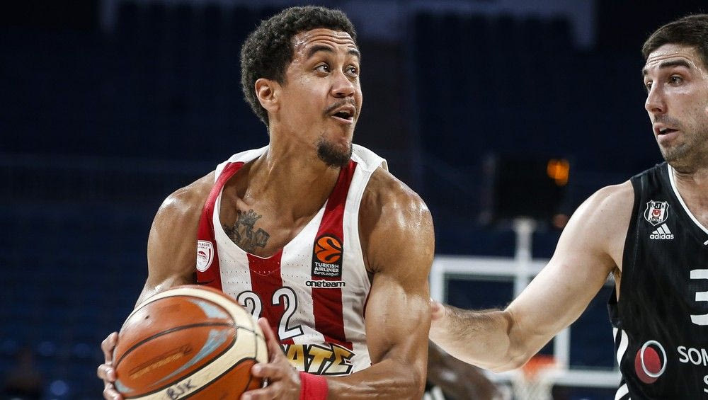 Ο τραυματισμός του Ρόμπερτς αλλάζει (για λίγο) τον Ολυμπιακό: Το plan b για το ντέρμπι