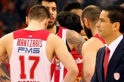 Και Μάντζαρης και Ρόμπερτς!