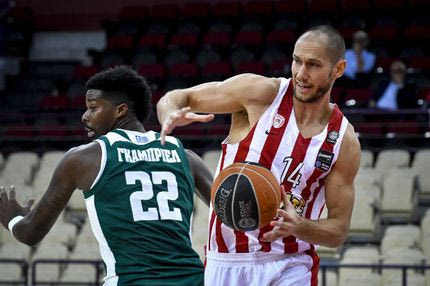 Aκόμα και τέσσερις μήνες έξω ο Τιλί!