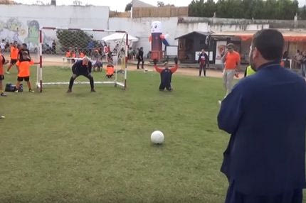 Αυτός είναι ο… παπα-πέναλτης!