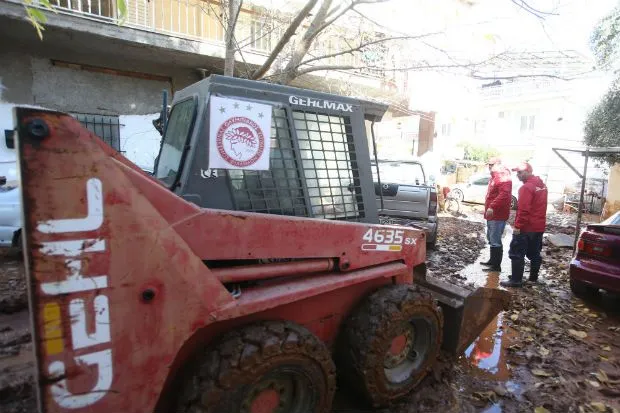 Για 5η συνεχόμενη ημέρα ο Ολυμπιακός στηρίζει τους πλημμυροπαθείς