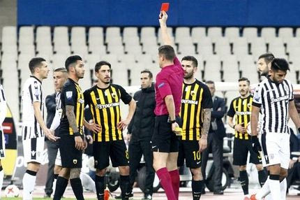 Τα ματς που χάνει ο Αραούχο