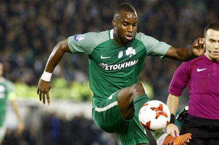 Ο Σιλά… πρόλαβε τον Αντετοκούνμπο!