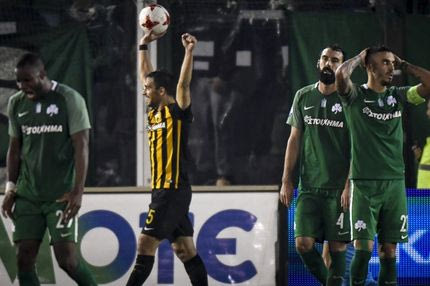 Η ημίγυμνη “κιτρινόμαυρη” selfie στα αποδυτήρια της Λεωφόρου