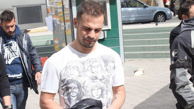 Διαρρήκτες “χτύπησαν” Ντέμη Νικολαΐδη, Οφόε και Ελαμπντελαουί